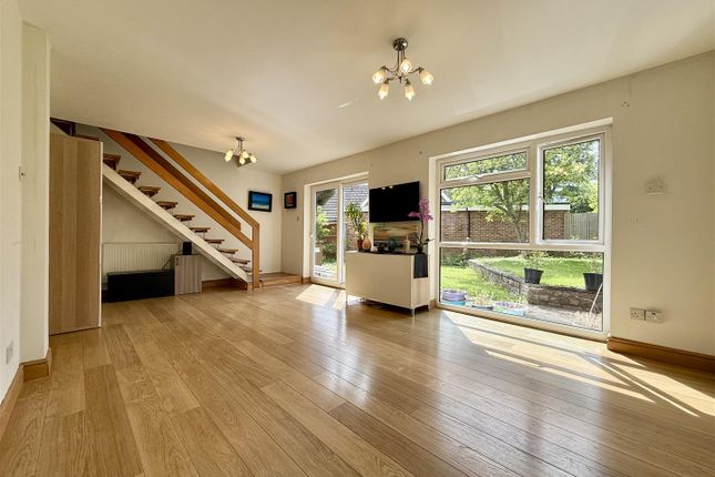 44, Sandalwood Road, Loughborough photo 3
