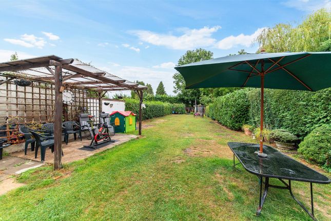 8, Kingscroft Road, Banstead photo 2