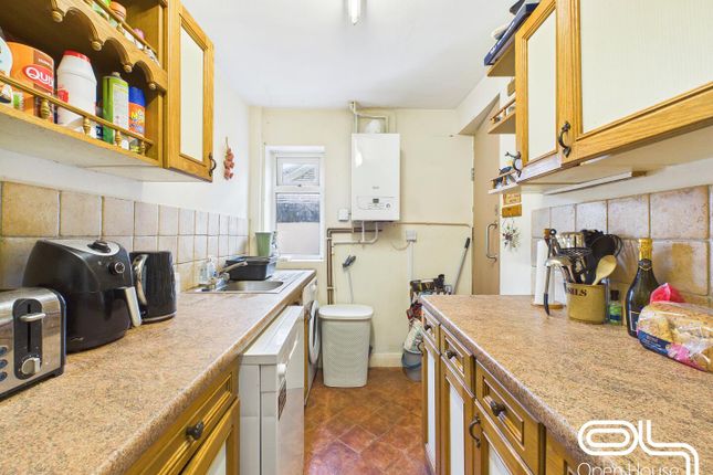 Flat 3, 26, Horse Fair, Rugeley photo 3
