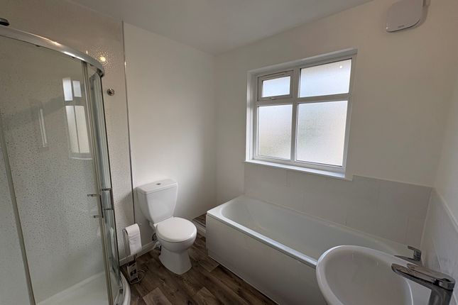 20, Sutton-in-Ashfield photo 4