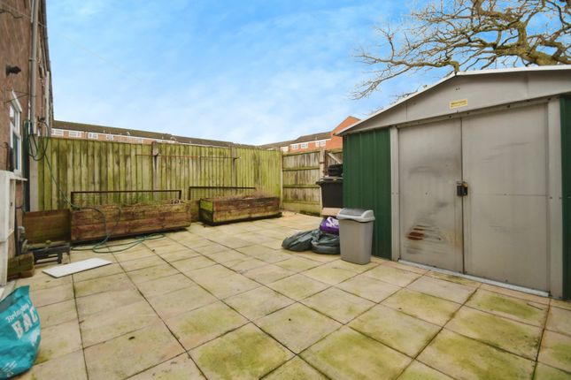 26, Hipley Close, Derbyshire photo 4