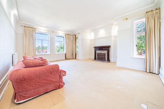 Flat 2 Adam House, Clumber Road East, Nottingham photo 3