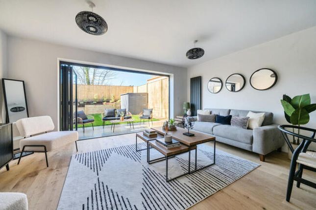 Thumbnail Property to rent in Lordswood Road, Southampton