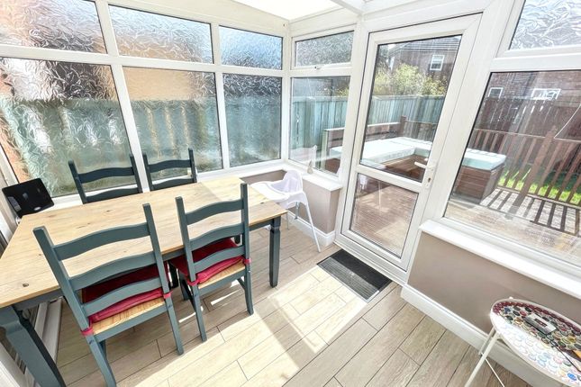 12, School Approach, South Shields photo 5