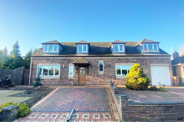 Thumbnail Detached house for sale in Claverdon Close, Solihull