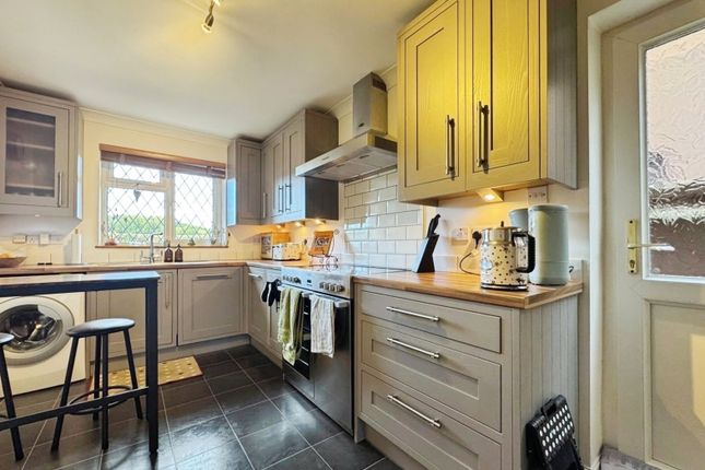 Fonseca Cottage,, Wycombe Road, High Wycombe photo 4