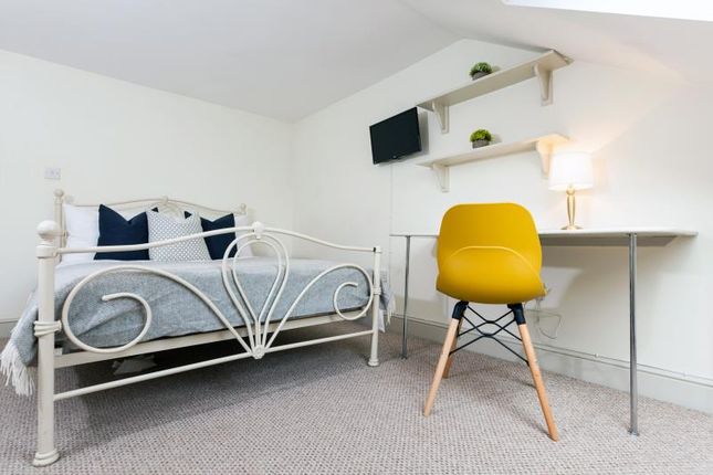23, Llanishen Street, Cardiff photo 3