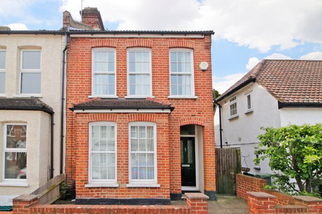 End terrace house for sale in Godwin Road, Bromley, Kent