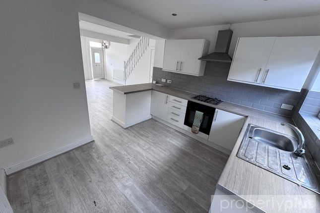 122, Thomas Street, Rhondda Cynon Taff photo 3