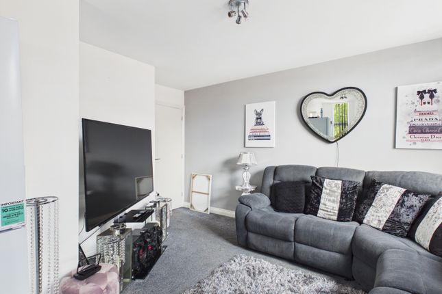 Flat 16, Camden House, 2 Grey Street, Ashton-under-Lyne photo 3