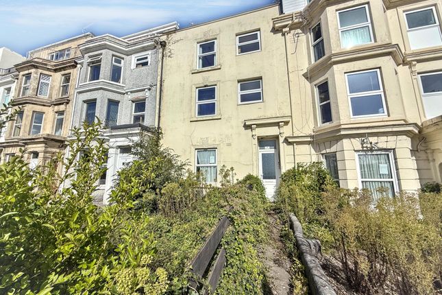 5-bed terraced on 9, Paradise Place, Plymouth, £200,000