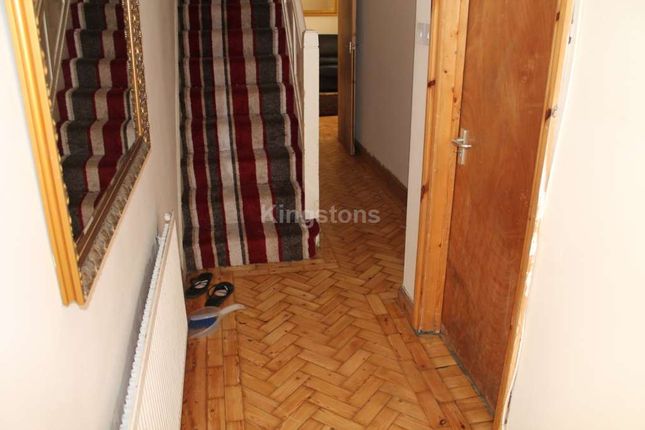 4, Senghennydd Road, Cardiff photo 4