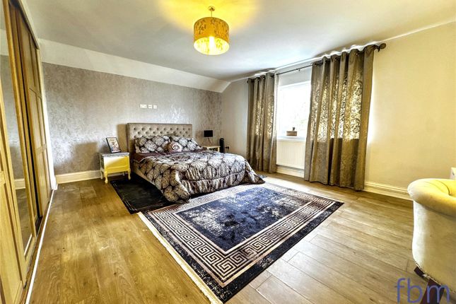 15 Springfield Terrace,, The Green, Pembrokeshire photo 3