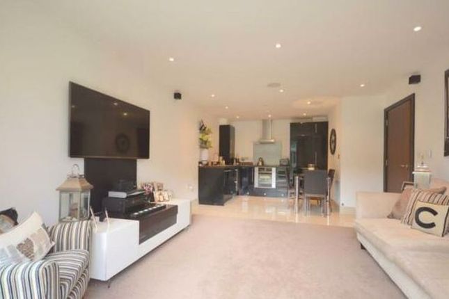 Flat A2 Chesham Heights, St. Monicas Road, Tadworth photo 2