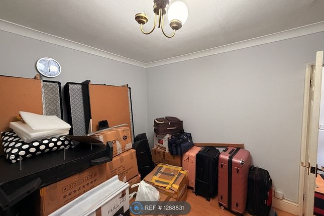 Staunton Road, Slough photo 5