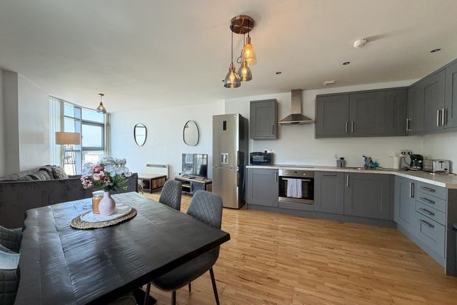 Flat 144, Altolusso, Cardiff photo 2