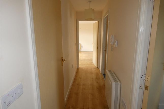 12, Nuthatch Road, Calne photo 4