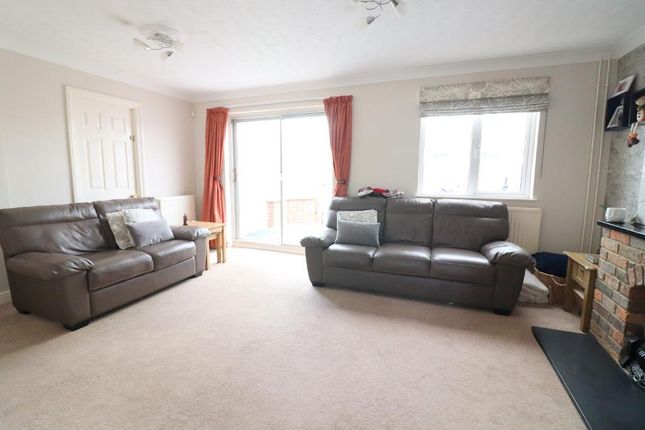 16, Leamington Road, Luton photo 3