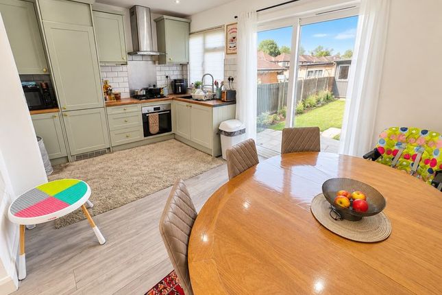 29, Devonshire Road, Southall photo 2