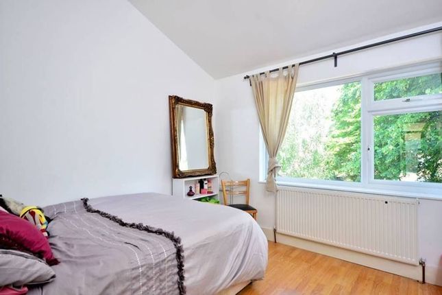 1, Frognal Lane, London photo 3