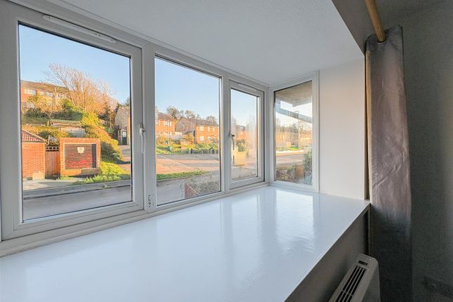 44, Pinders Road, Hastings photo 3