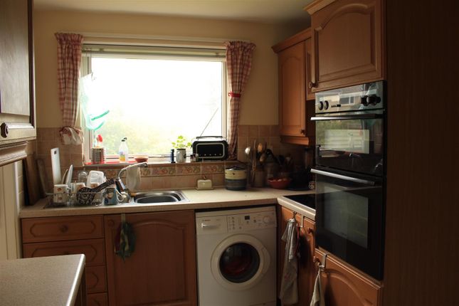 Mongleath Avenue, Falmouth photo 4