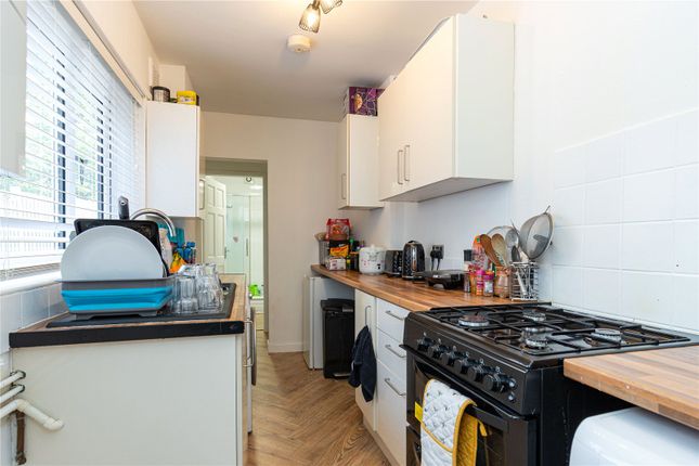 Room 1, 30, Heath Street, Staffordshire photo 4