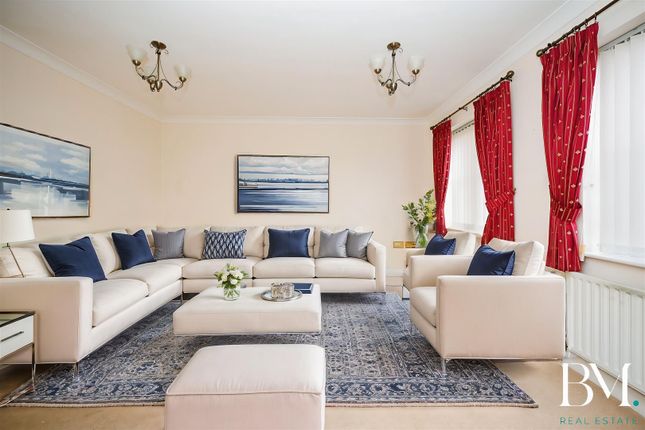 7, Wolston Court, Rugby photo 4