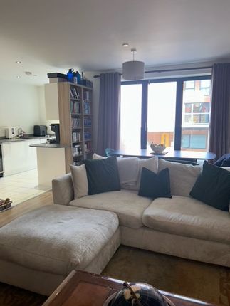 14, Tenby St North photo 4