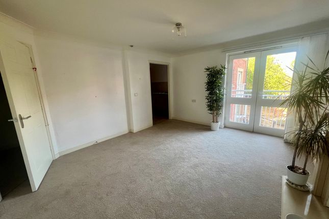 Flat 27, Santler Court, 207, Worcester Road, Malvern photo 2