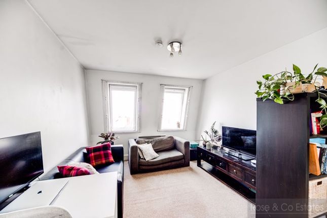 Thumbnail Flat to rent in Marlborough House, Finchley Road, London