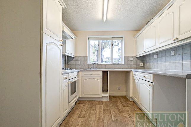 3, Stanford Way, Northampton photo 2