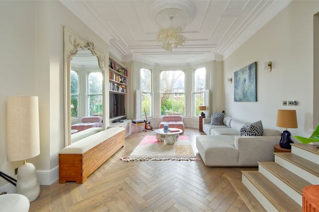 2-bed flat on Flat 1, 20 St Quintin Avenue, London, London, £950,000