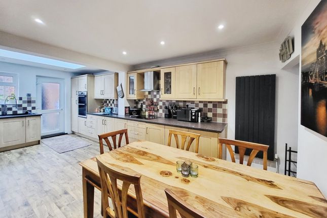 54 Kirkby Road, Leicester photo 4