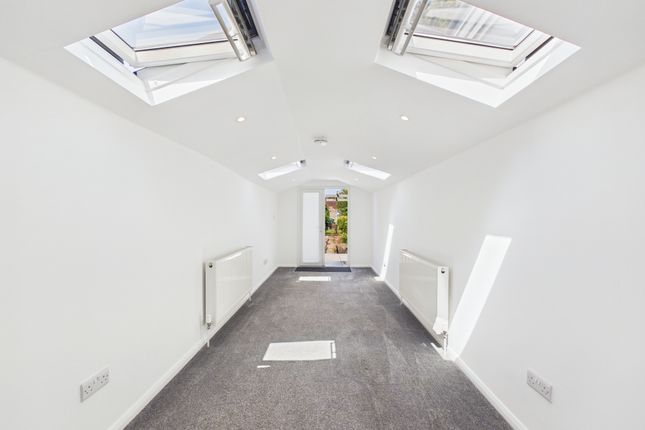 33, New Road, Shoreham-by-Sea photo 2