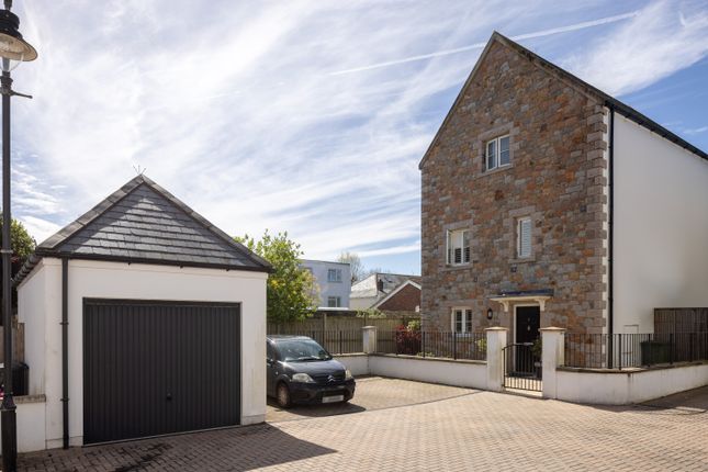 Thumbnail Detached house for sale in Rue Horman, Grouville, Jersey