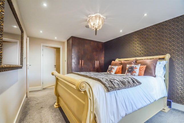 Flat for sale in The Shore, 22-23 The Leas, Westcliff-On-Sea