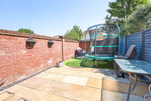 19, Gator Court, Weston-Super-Mare photo 4
