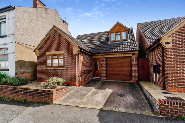Thumbnail Detached house for sale in Vicarage Road, Wednesbury