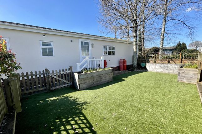 2 Orchid Court, Organford Manor, Poole photo 2