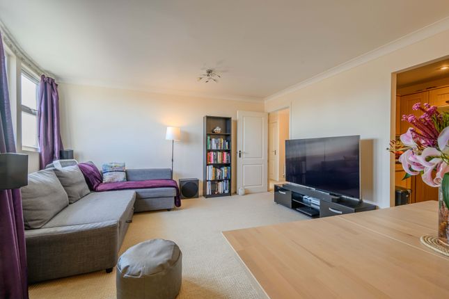 51, Quakers Court, Abingdon photo 4