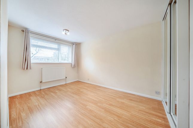 Terraced house to rent in Cowden Road, Orpington