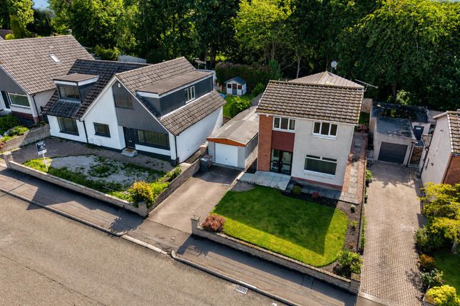 38, Mallaig Avenue, Dundee photo 3