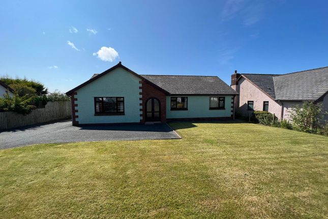 Bungalow for sale in Nebo, Llanon