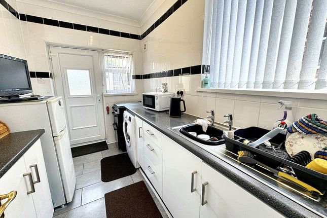 7 Haversham Road, Manchester photo 3