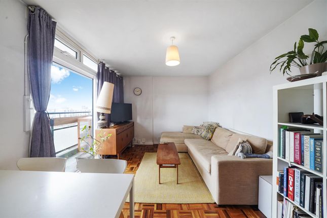 Flat to rent in Dunmore Point, Gascoigne, Shoreditch