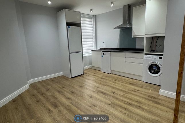 Studio to rent in Fore Street, London
