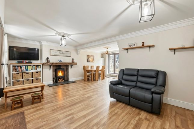 20, Bridge Street, Abertillery photo 3