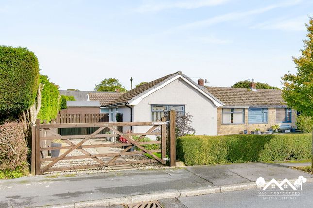 11, Glencoe Avenue, Darwen photo 3