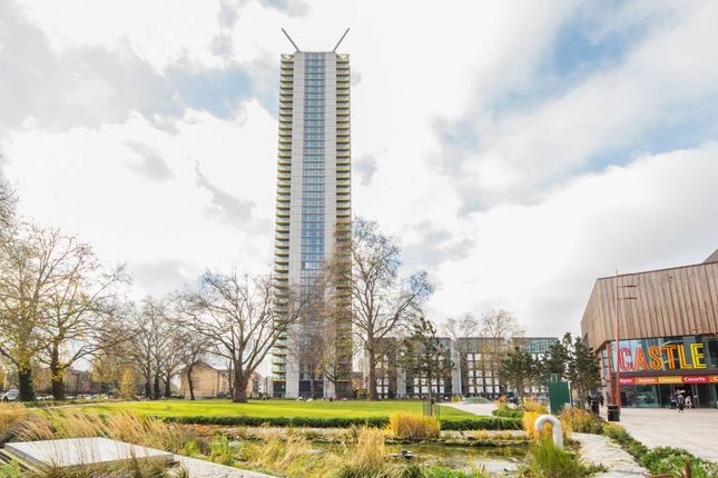 Flat for sale in Churchyard Row, Elephant And Castle, London